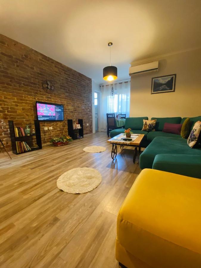 Ultra Apartments 'New Baazar' Tirana Eksteriør billede