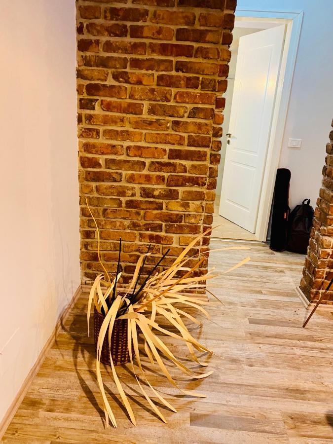 Ultra Apartments 'New Baazar' Tirana Eksteriør billede