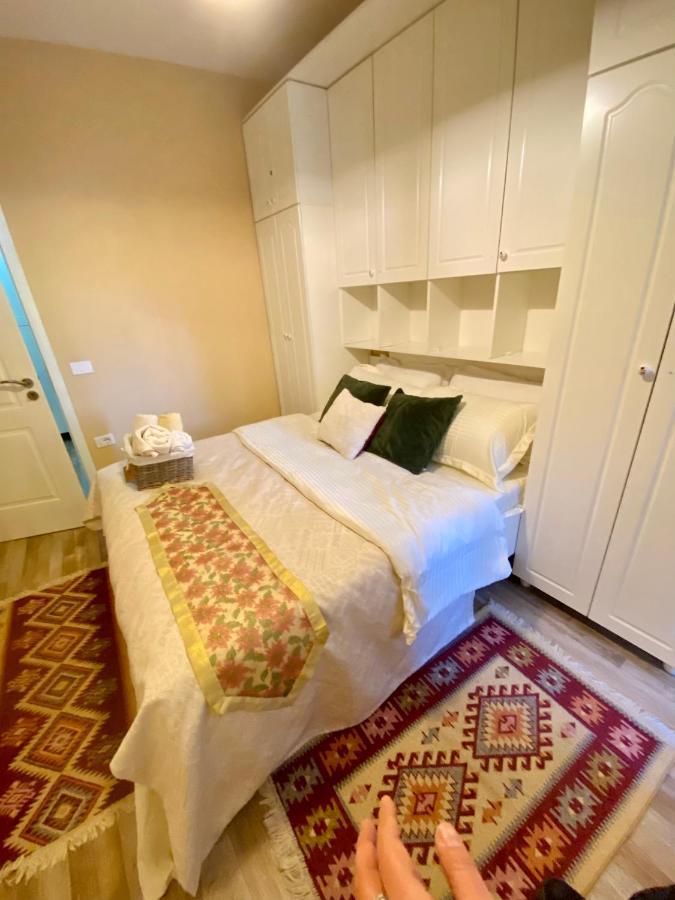 Ultra Apartments 'New Baazar' Tirana Eksteriør billede